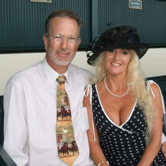 Meet your Posher - Picture 2 of 8